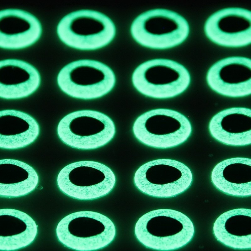 Yeux 3D - Phosphorescent - 9mm - 40 pcs pour LEURRES, MOUCHES ou TETES PLOMBEES